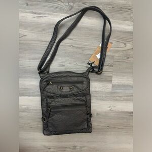 Jassy Dark Silver crossbody bag with lots of pockets and a zipper